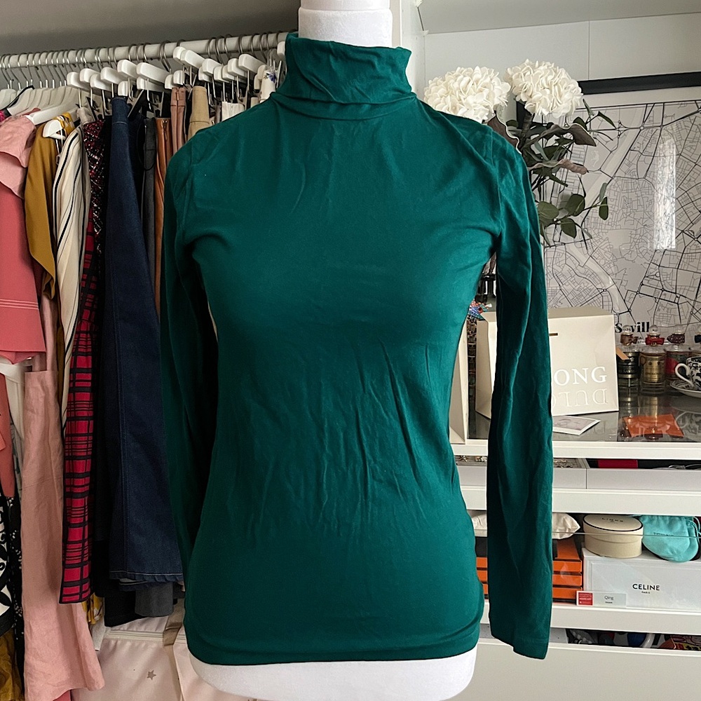 J Crew Emerald Green Turtleneck Top